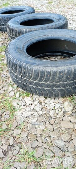 Bridgestone Ice Cruiser 5000 275/65 R17