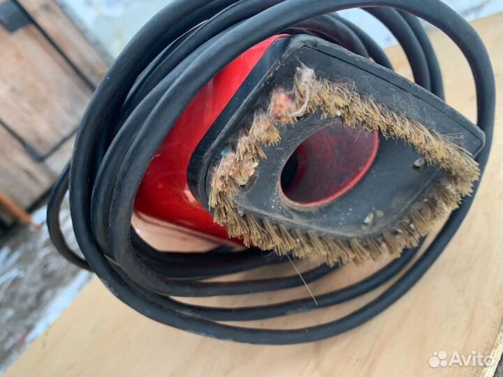 Пылесос новый Шмель-4