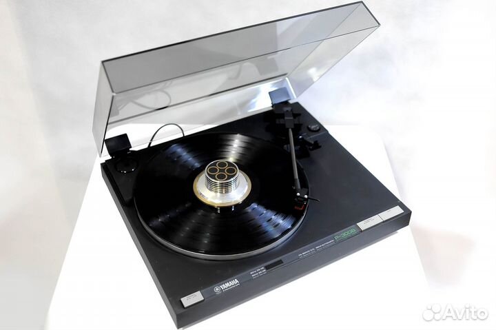 Проигрыватель Винила Yamaha P-300, 1982г