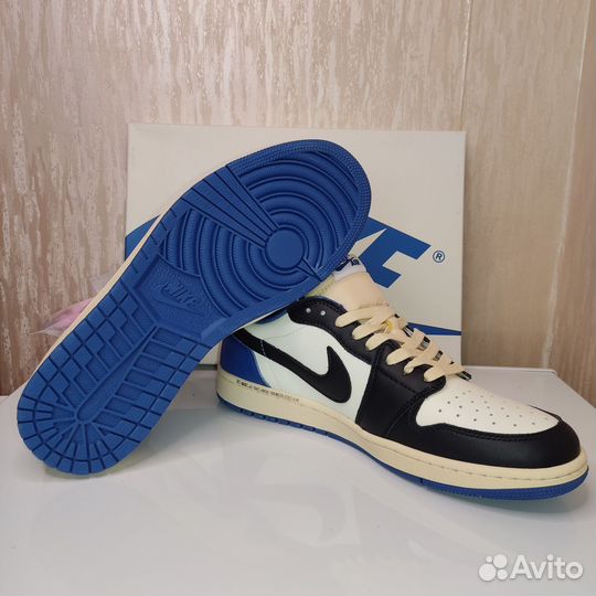 Nike Air Jordan 1 LOW fragment x travis scott