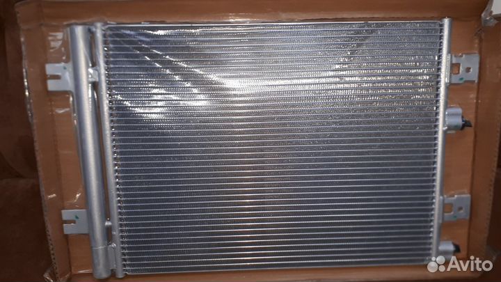 Радиатор кондиционера Logan Duster Sandero Largus