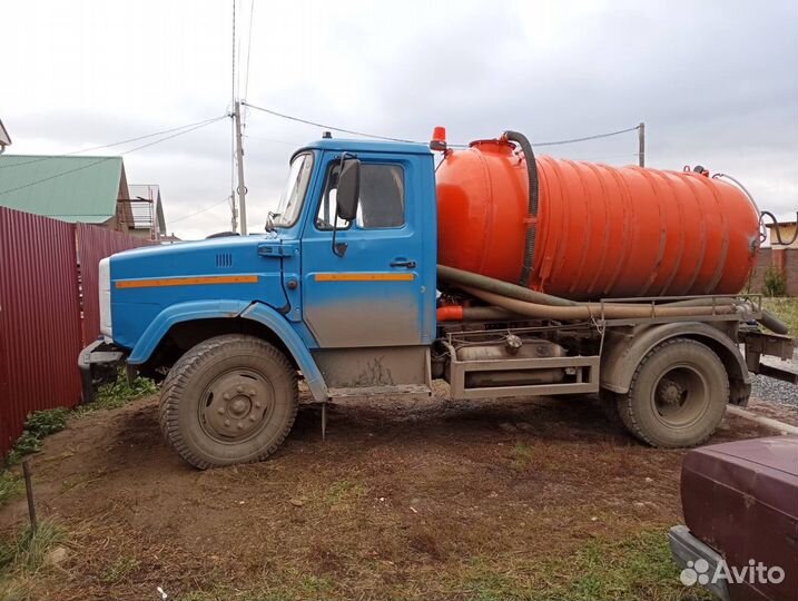 Услуги ассенизатора, близлежайшая территория