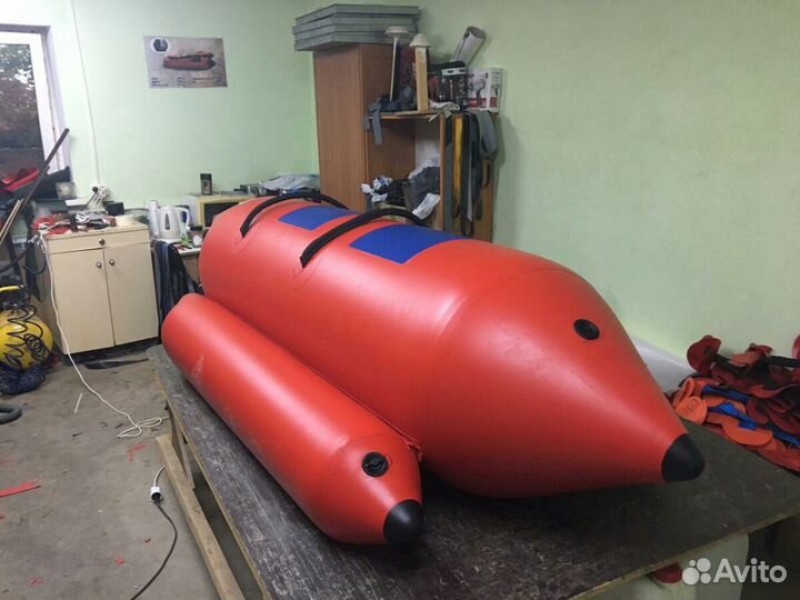 Водный банан