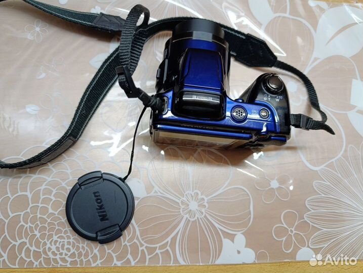 Компактный фотоаппарат nikon