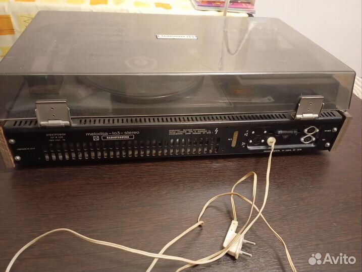 Проигрыватель винила СССР