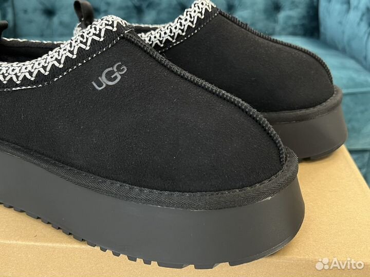 Ugg женские на платформе черные