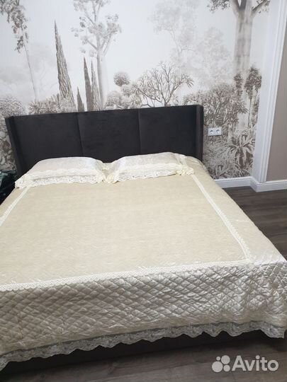 Покрывало на 2 х спальную кровать