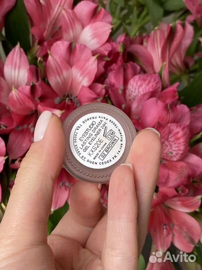 Карандаш для глаз, тени, набор косметики