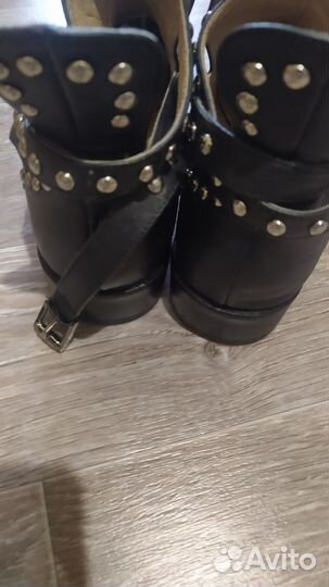 Ботинки женские