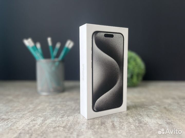 iPhone 15 Pro, 256 ГБ