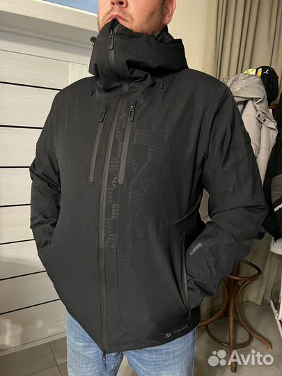 Горнолыжная куртка мужская Volkl