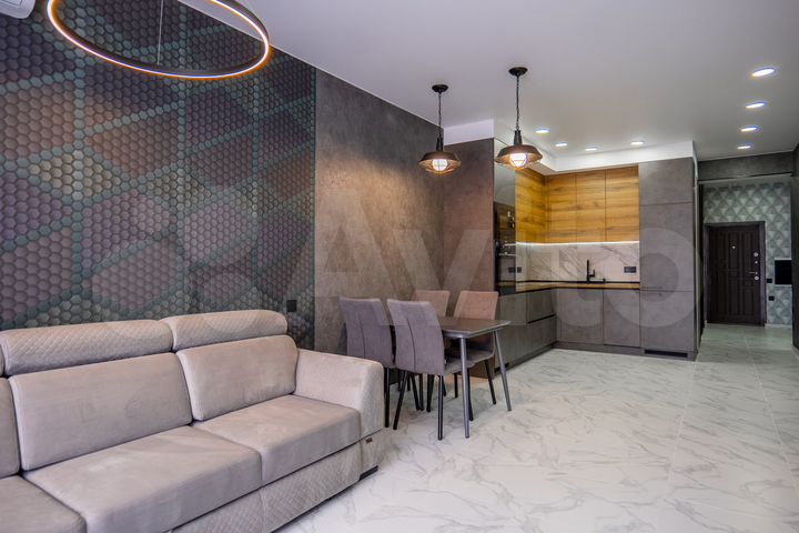 2-к. квартира, 84 м², 11/18 эт.