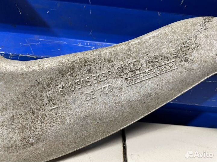 Рычаг верхний задний левый Audi A4 B8 1.8 CDH 2010