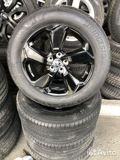 Оригинальные колеса Toyota RAV4 R18