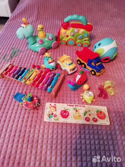 12 игрушек, дракон, ксилофон, паровозик и муз. мяч