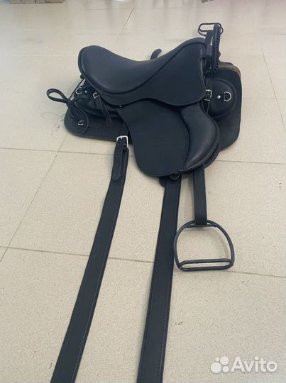 Седло офицерское с комплектом