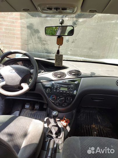 Ford Focus 1.8 МТ, 2004, битый, 227 000 км