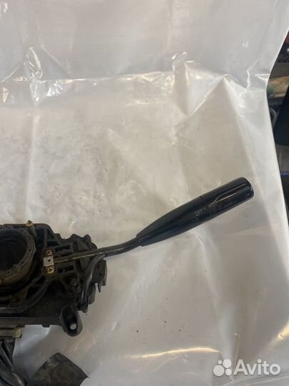 Подрулевой переключатель toyota carina 190