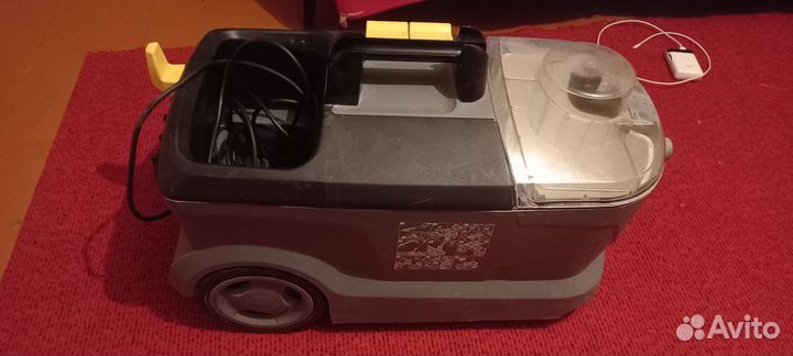 Моющий пылесос karcher puzzi 10 1