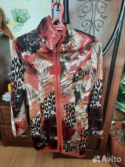 Куртка кожаная женская