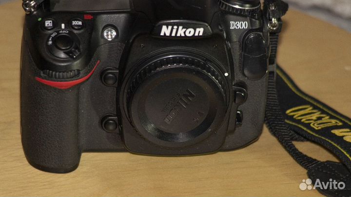 Зеркальный фотоаппарат nikon d300