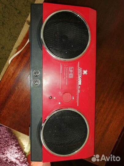 Приёмник радиовещательный lira