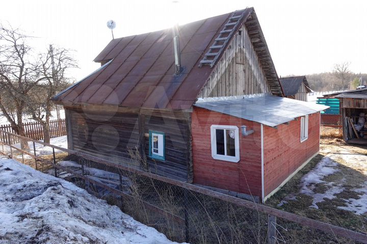 Дом 48 м² на участке 54 сот.