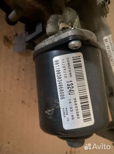 Трапеция стеклоочистителей Шевроле cruze