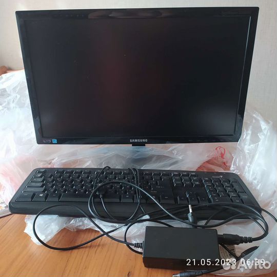 Монитор Samsung SyncMaster S20B300