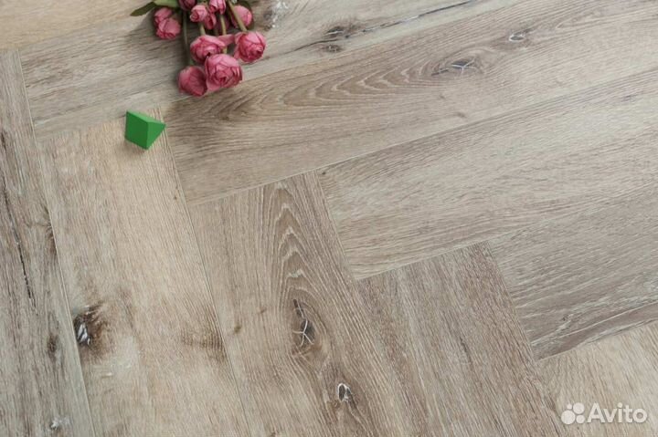 Виниловый ламинат со склада