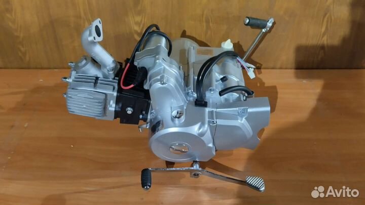 Двигатель на мотоцикл Alpha