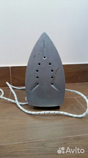 Утюг Советский