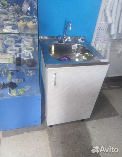 Кухонные шкафы