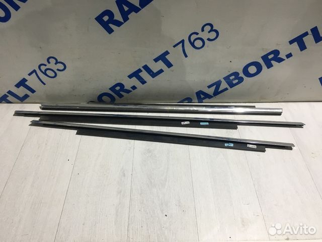 Уплотнитель стекла наружний audi A4 b8