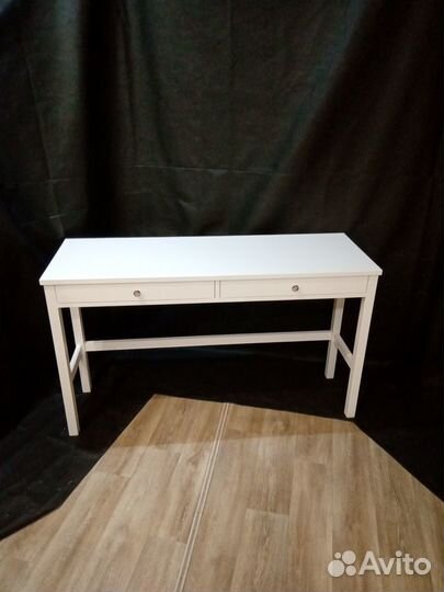 Стол Хемнэс (новый)