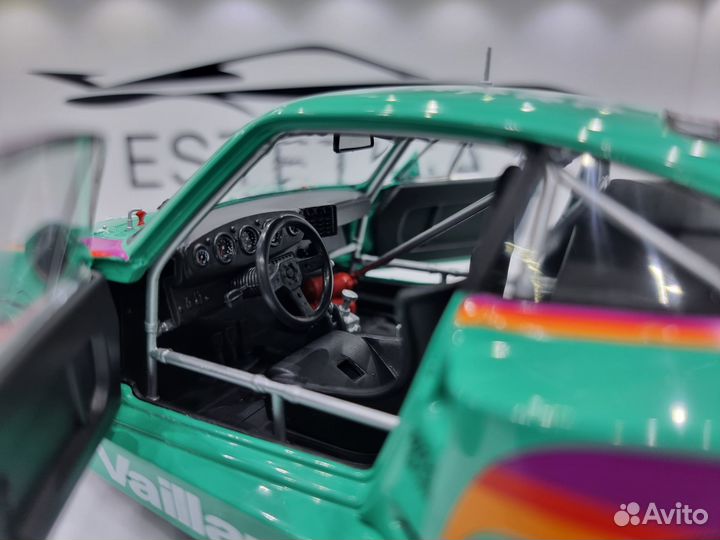 Модель Porsche 935 K3 Vaillant 1977 1:18 Solido