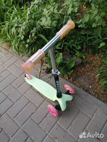 Самокат детский трехколесный бу