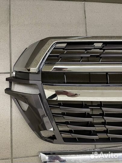 Land Cruiser 200 2016+ Решетка Lounge 2021 F5ZF3
