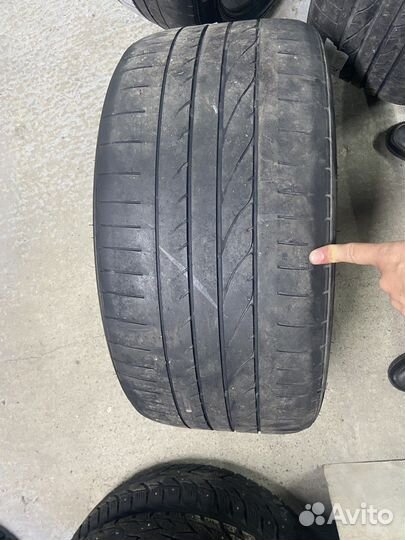 Bridgestone Potenza RE050A 245/40 R19 и 275/35 R19