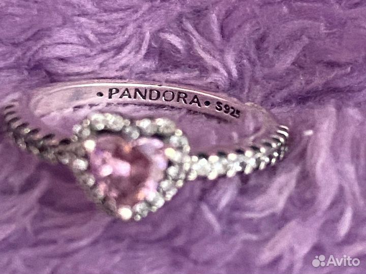 Pandora кольцо сердце