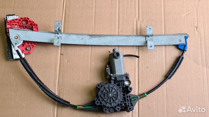 Стеклоподемник передний правый Мондео 2