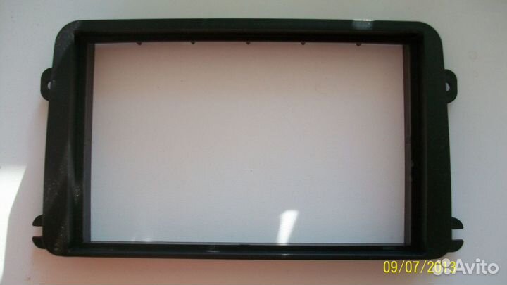 Рамка под 2 dinмагнитолу на VW Passat B6 2006-2010