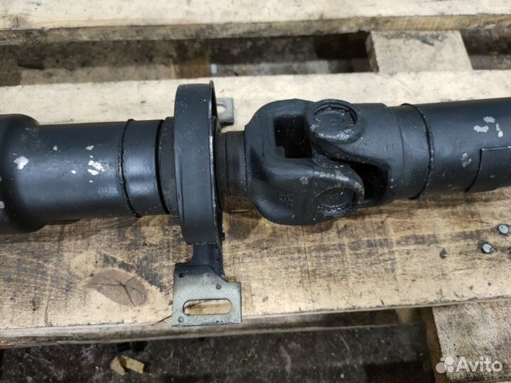 Карданный вал Bmw 5 E39 M52B28 1998