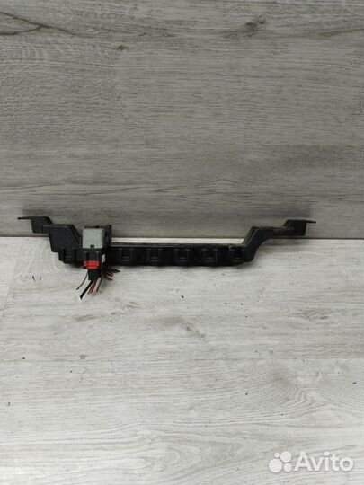 Блок предохранителей Mercedes Sprinter 906 OM651