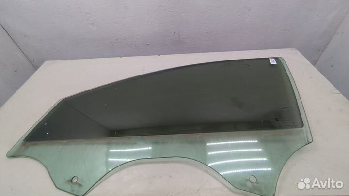 Стекло боковой двери Chevrolet Malibu 2018, 2020