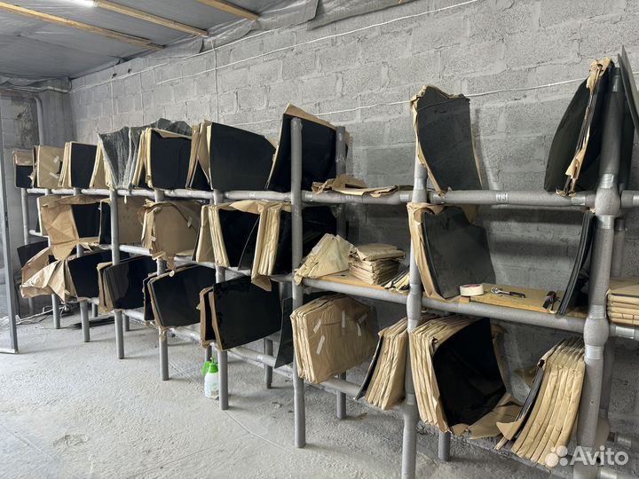 Лобовые стекла на camry 70/75