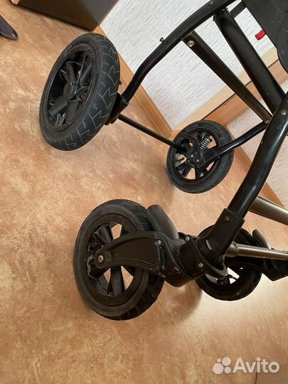 Прогулочная коляска бу 2 в 1 в хорошем состояние
