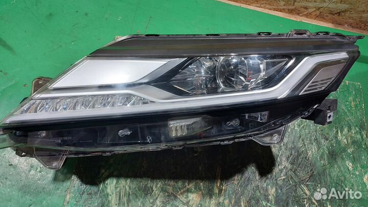 Фара передняя L PS3 mitsubishi Pajero Sport (2019