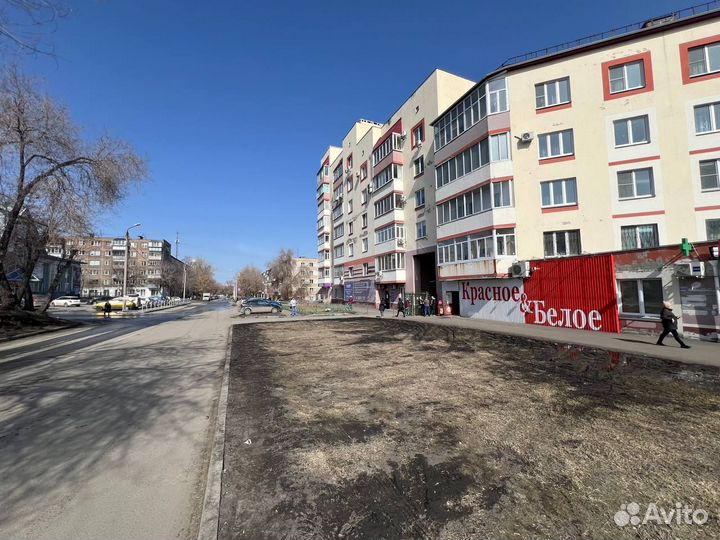 Продажа торгового помещения ул. Работниц, д.72