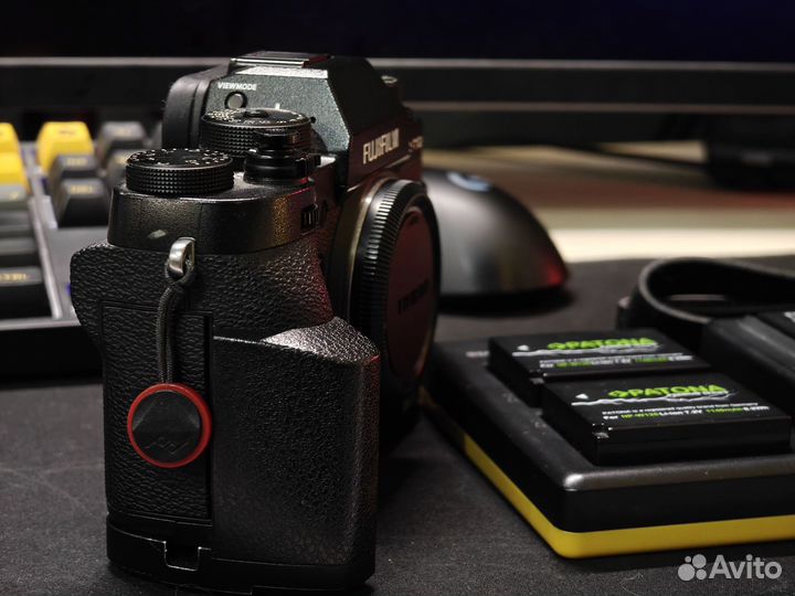 Фотоаппарат Fujifilm X-T2 Body